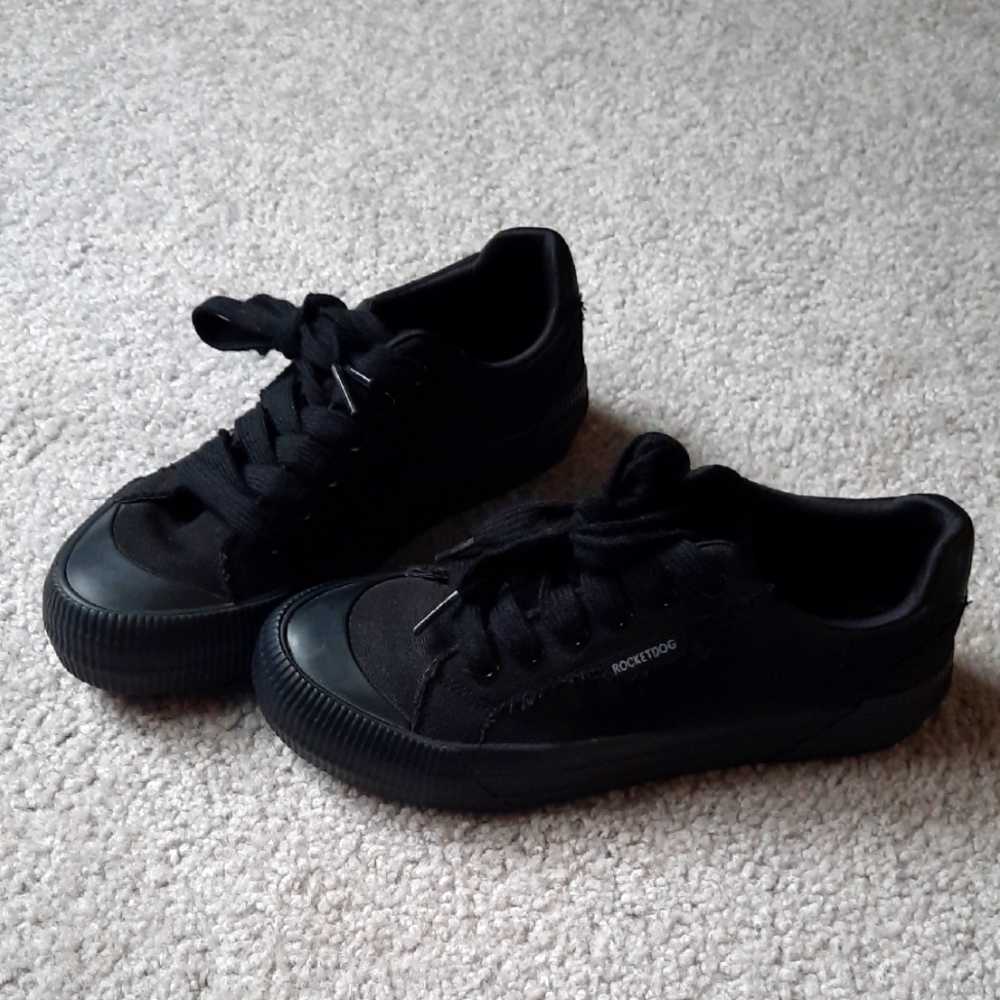 Sz6 Womens RocketDog Sneakers